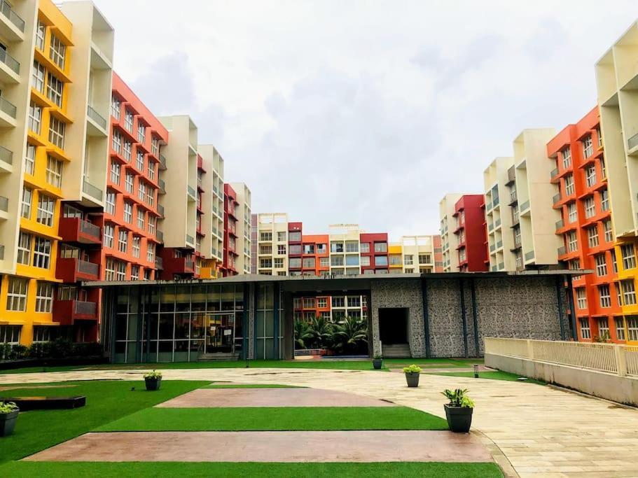 Apartment Lovely 2-bedroom Sea View Serviced Goa