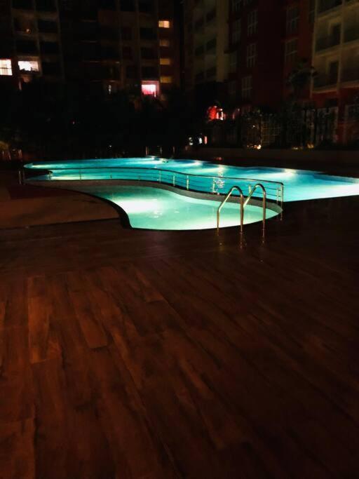 Lovely 2-bedroom Sea View Serviced Goa *